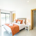 וילה Coral Bay - Moradia Familiar Com Piscina Aquecivel E Bbq Em אלבופיירה